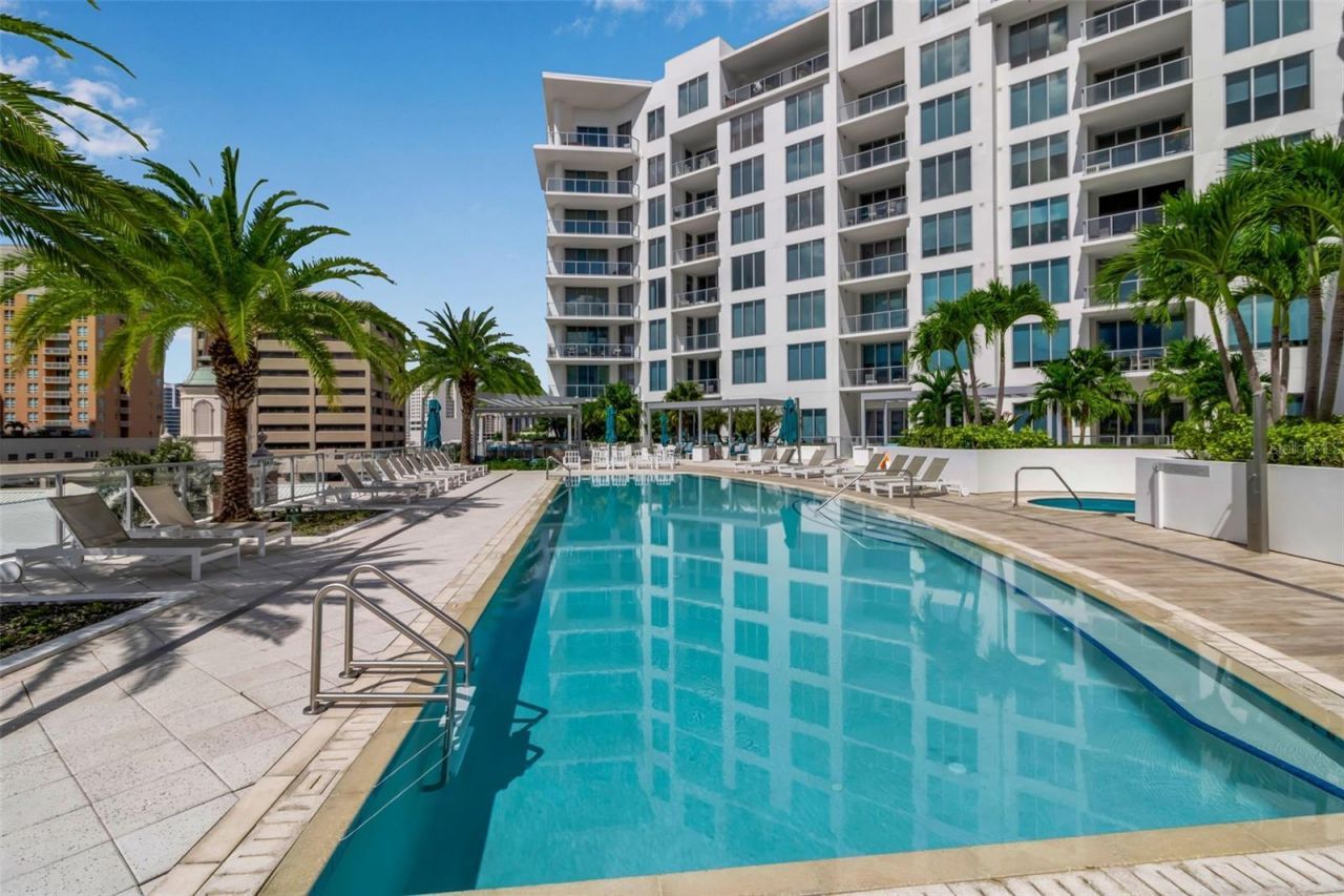 111 S Pineapple Avenue, Unit 1205, Sarasota, FL 34236 Photo