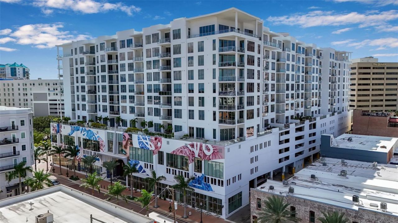 111 S Pineapple Avenue, Unit 1205, Sarasota, FL 34236 Photo