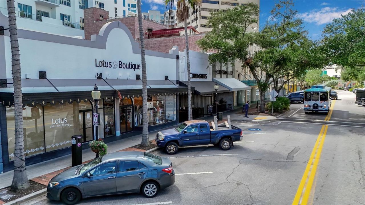 111 S Pineapple Avenue, Unit 1205, Sarasota, FL 34236 Photo