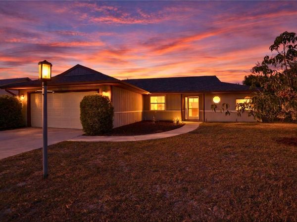 336 GULF BREEZE BOULEVARD, VENICE, FL 34293