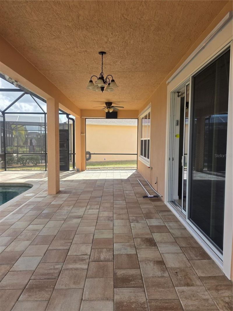 356 Bella Cortina Drive, Poinciana, FL 34759 Photo