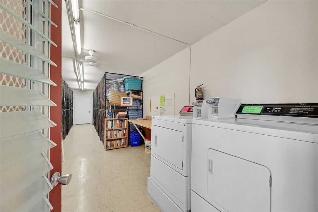 2502 Antigua Terrace, Unit J4, Coconut Creek, FL 33066 Photo