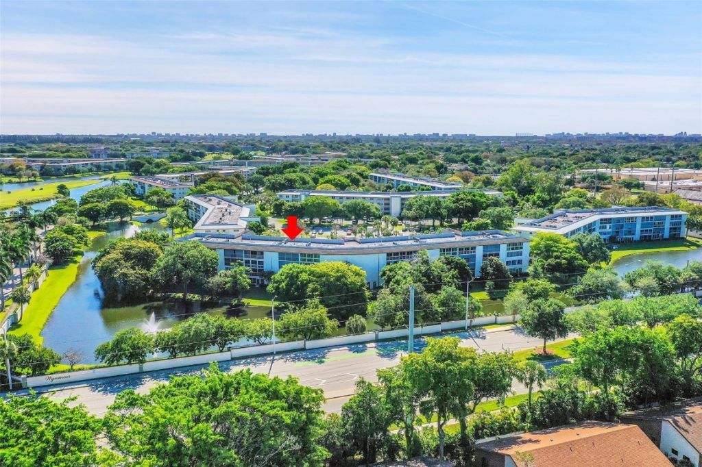 2502 Antigua Terrace, Unit J4, Coconut Creek, FL 33066 Photo