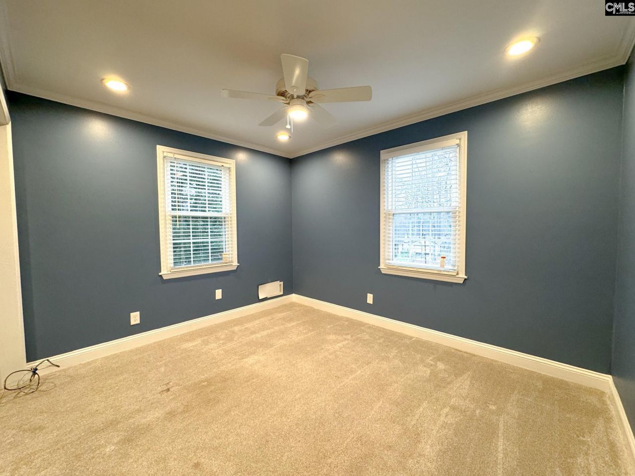 145 Lake Harbor Drive Photo 18