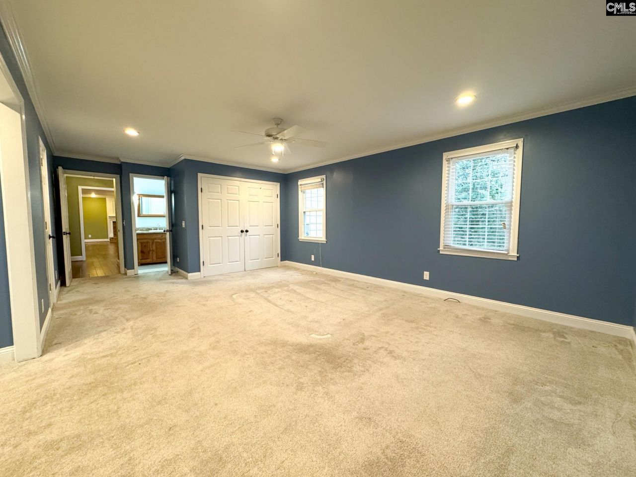 145 Lake Harbor Drive Photo 19