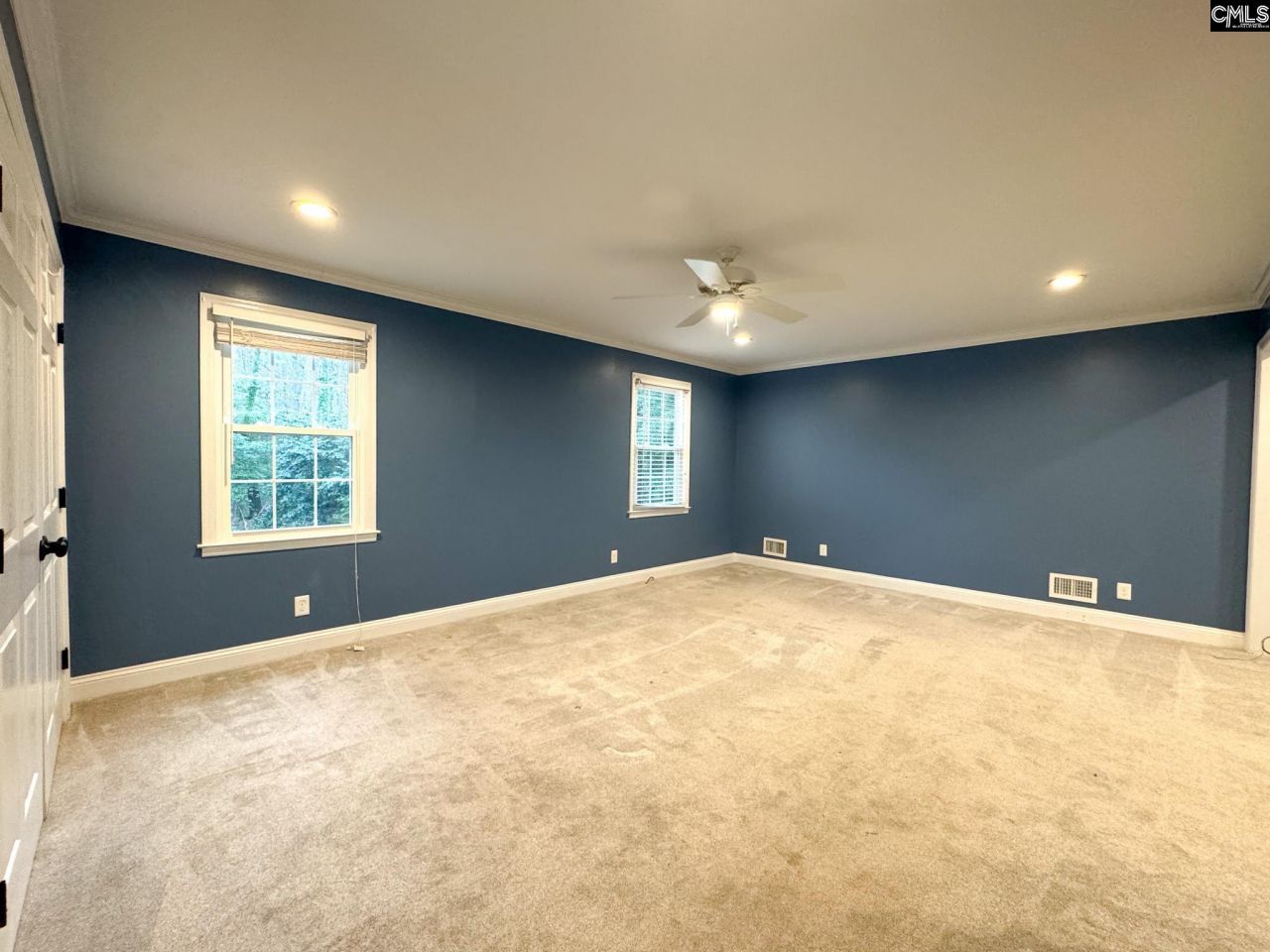 145 Lake Harbor Drive Photo 20