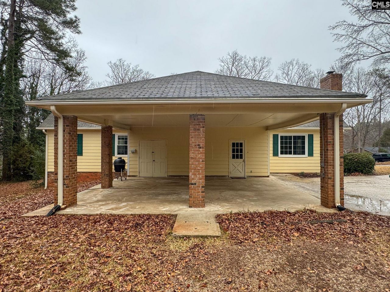 145 Lake Harbor Drive Photo 5