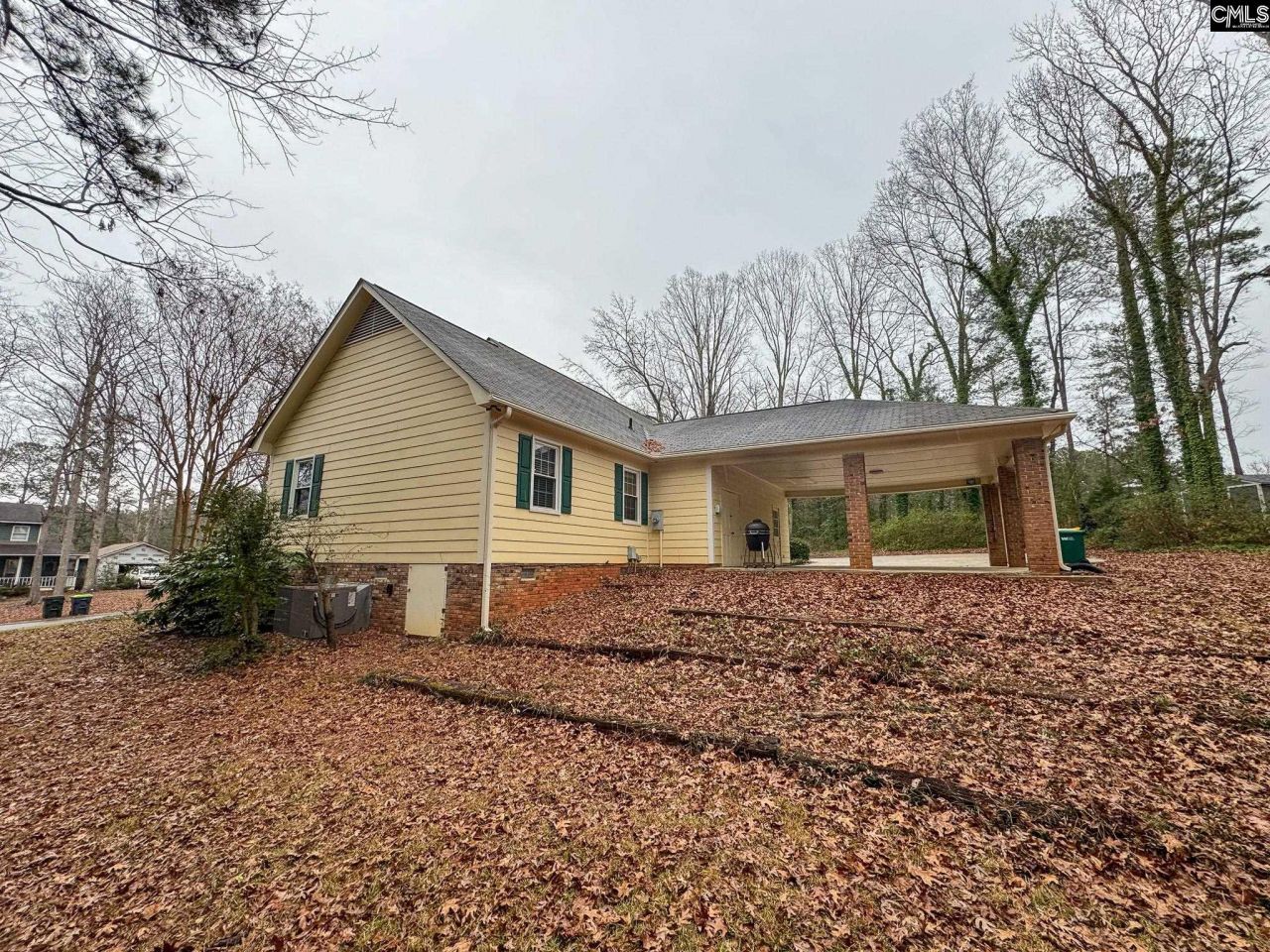 145 Lake Harbor Drive Photo 6