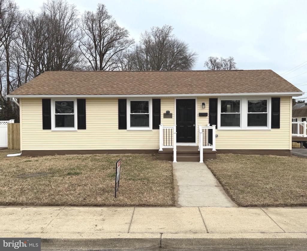 8537 Creek Road, Pasadena, MD 21122 Main Photo