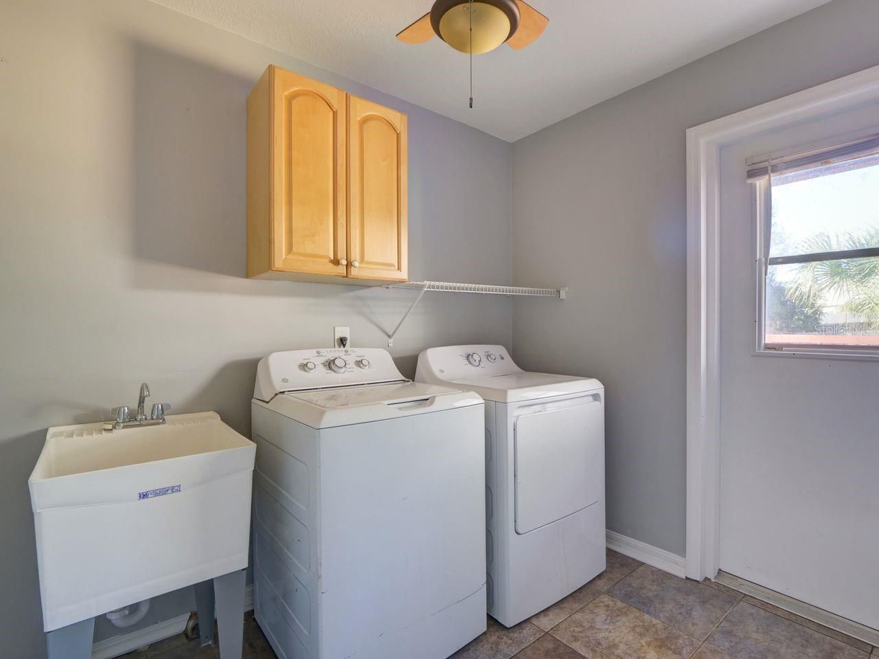 4524 South Lake Orlando Pkwy, Orlando, FL 32808 Photo