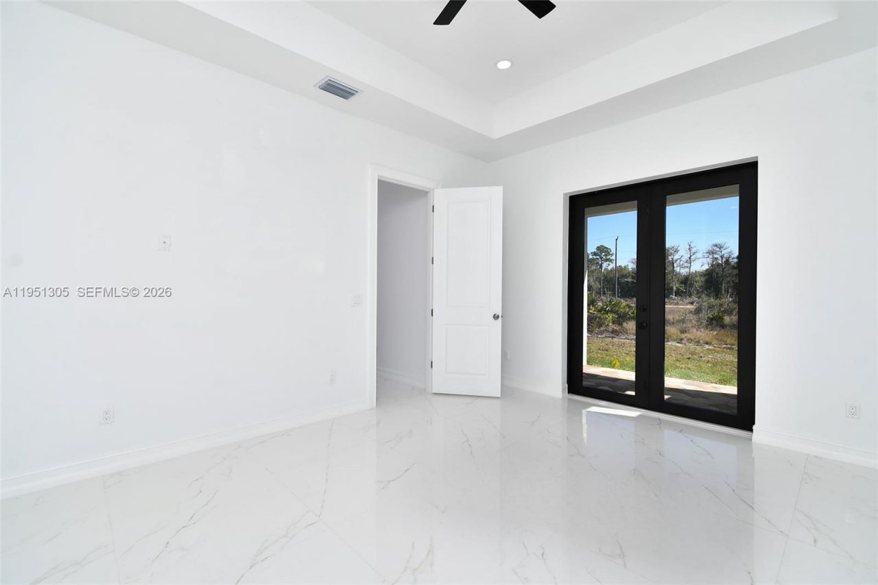 843 S Burns Ave S, Lehigh Acres, FL 33974 Photo