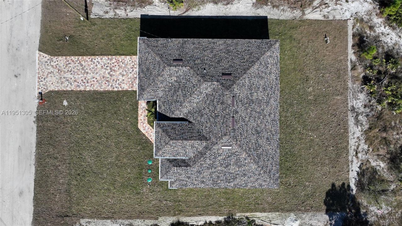 843 S Burns Ave S, Lehigh Acres, FL 33974 Photo