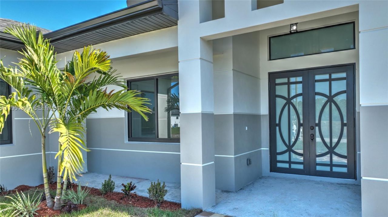 843 S Burns Ave S, Lehigh Acres, FL 33974 Photo