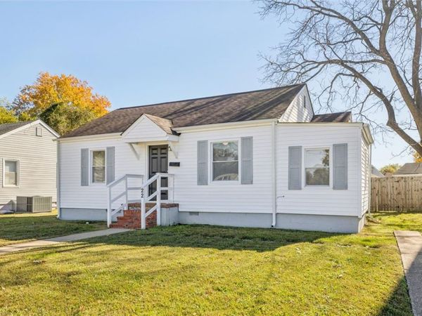 22 Lucas Drive, Hampton, VA 23669