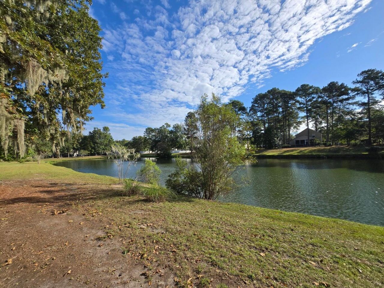 9020 Greenbriar Drive Photo 17