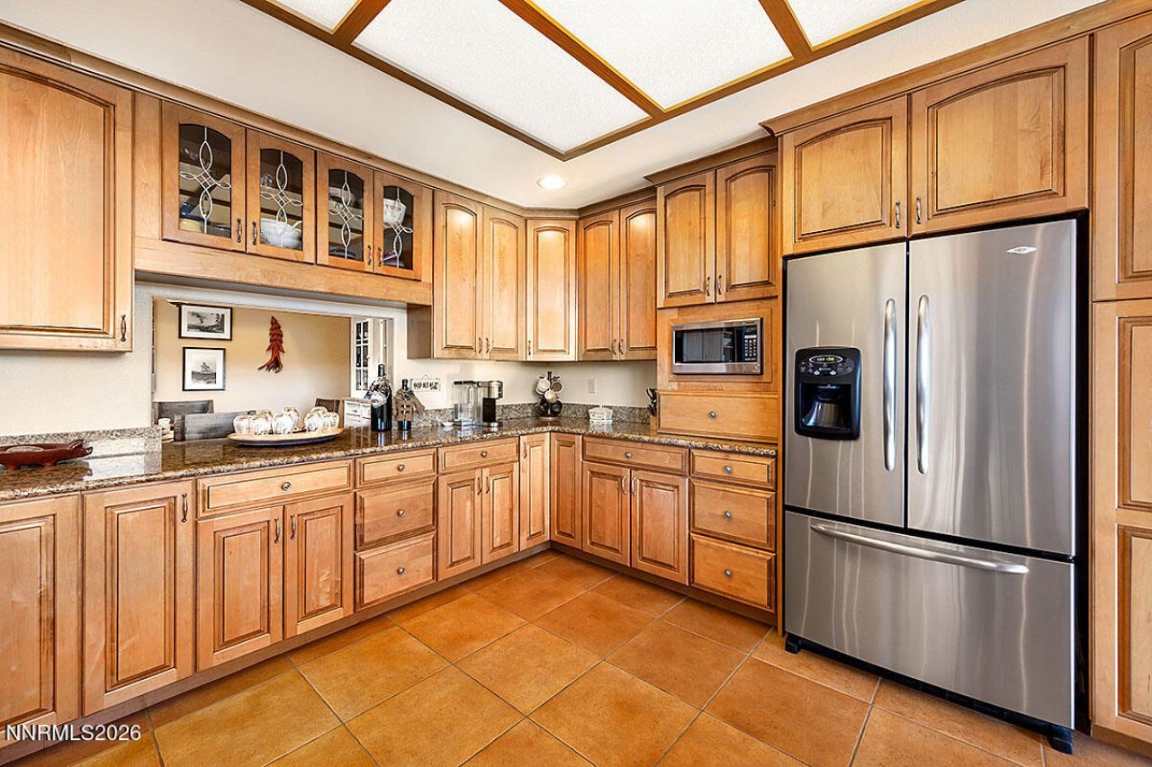 7279 Silver King Drive, Sparks, NV 89436 Photo