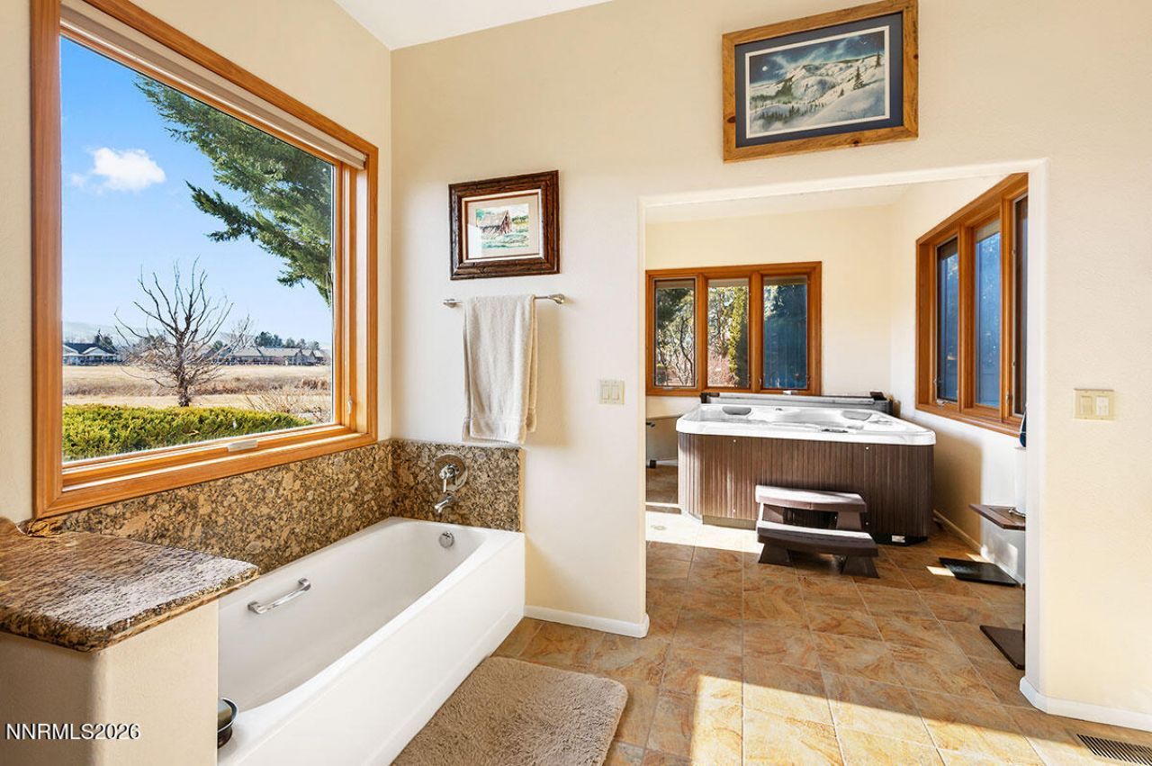 7279 Silver King Drive, Sparks, NV 89436 Photo