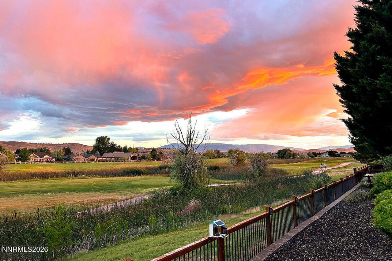 7279 Silver King Drive, Sparks, NV 89436 Photo