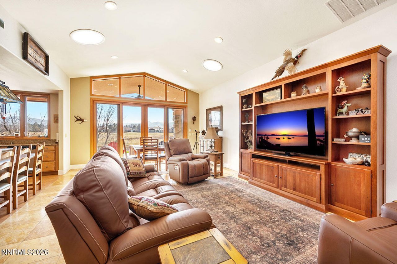 7279 Silver King Drive, Sparks, NV 89436 Photo