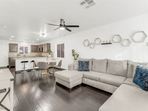 4271 Winter Cloud Court, Las Vegas, NV 89115