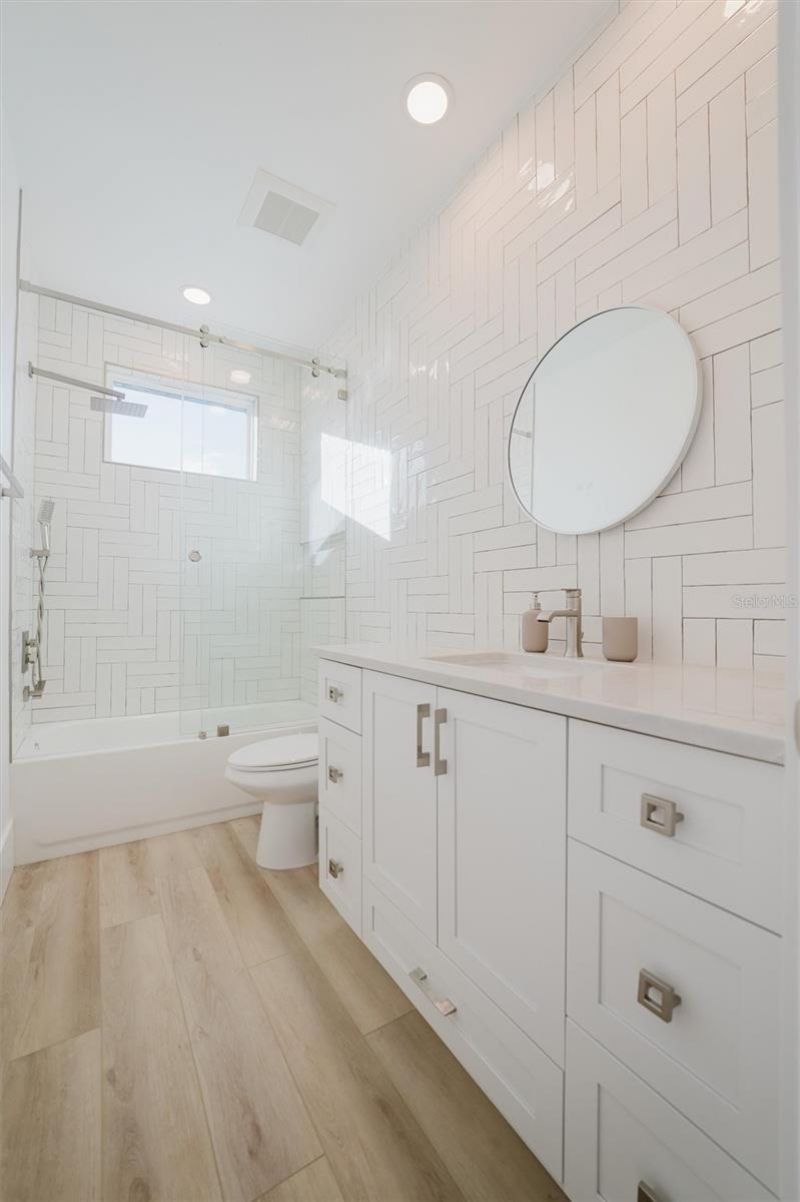 916 Highland Street, Sarasota, FL 34234 Photo