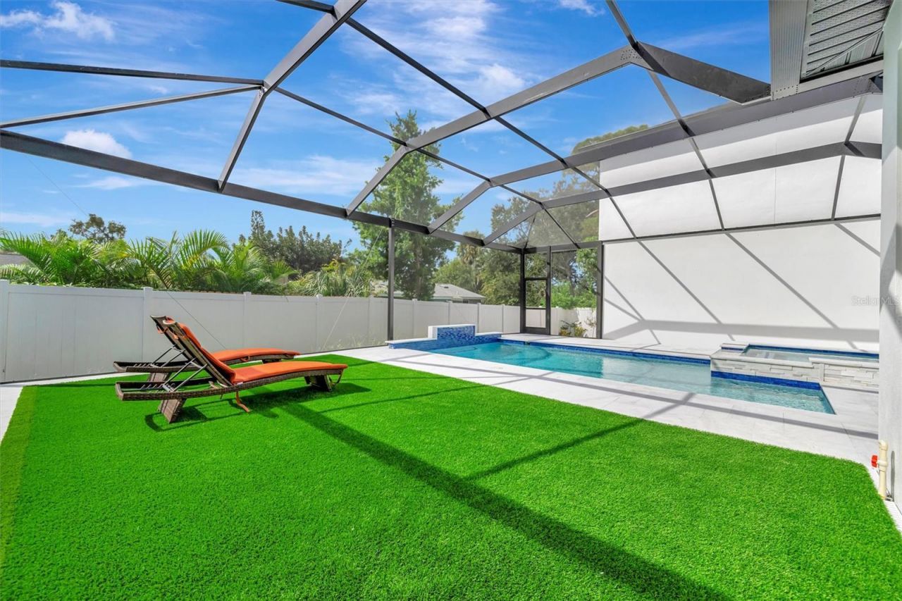 916 Highland Street, Sarasota, FL 34234 Photo