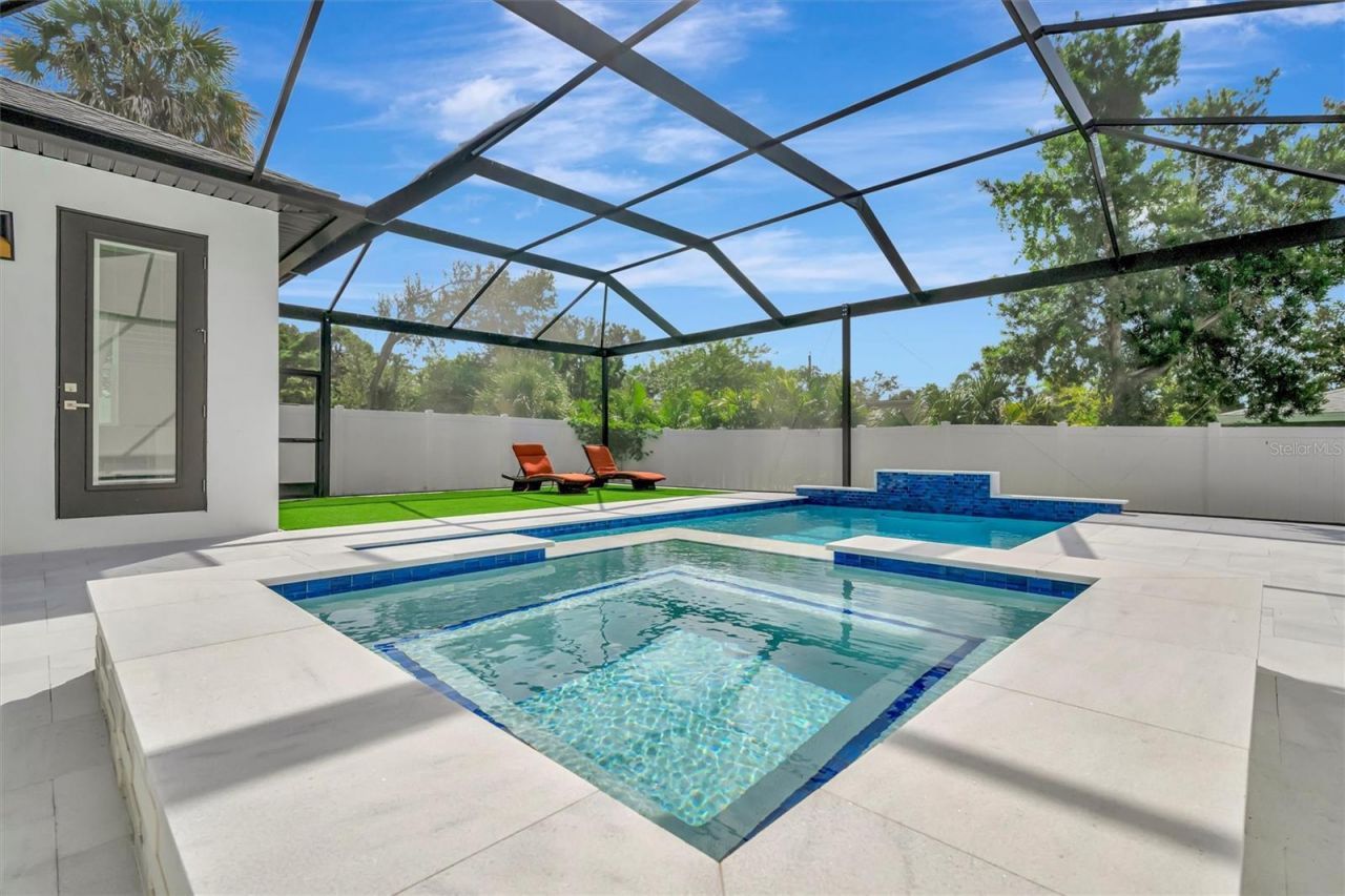 916 Highland Street, Sarasota, FL 34234 Photo