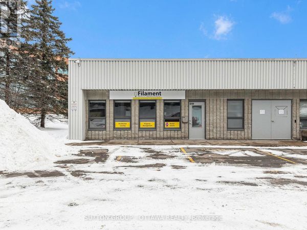 2285 St Laurent Boulevard , Unit D19, Ottawa, ON K1G4Z7