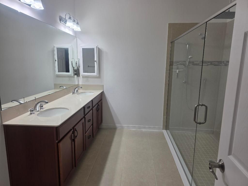 356 Bella Cortina Drive, Poinciana, FL 34759 Photo