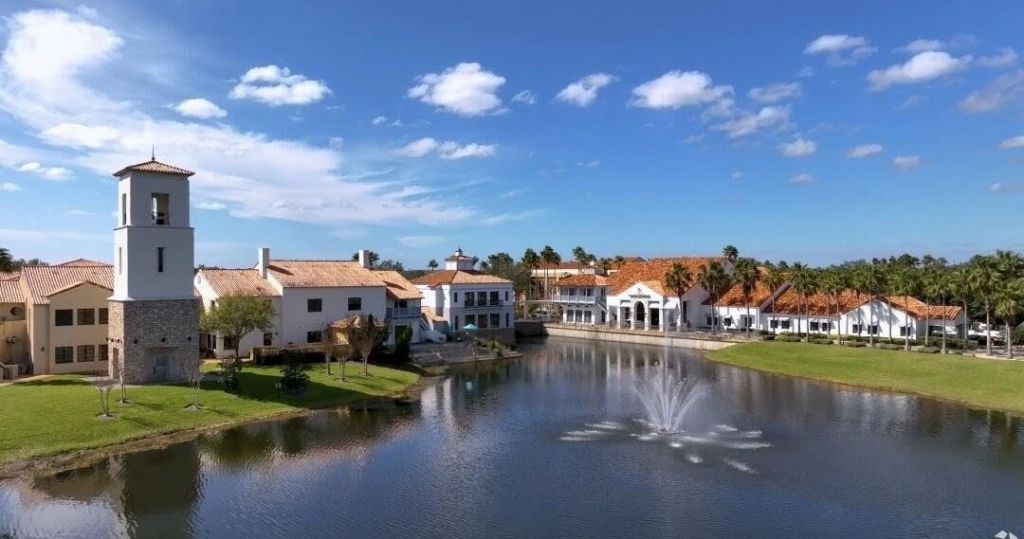 356 Bella Cortina Drive, Poinciana, FL 34759 Photo