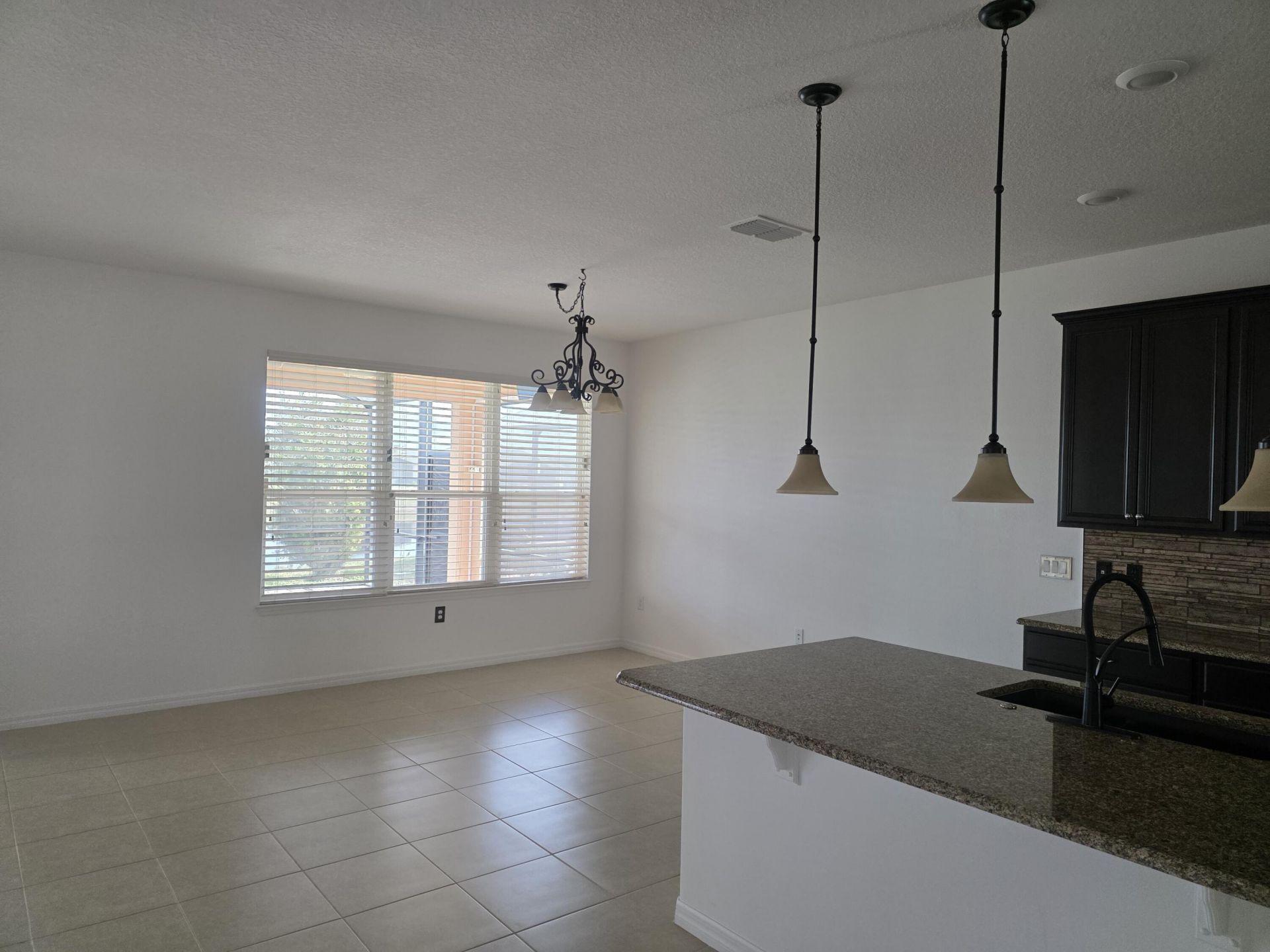 356 Bella Cortina Drive, Poinciana, FL 34759 Photo