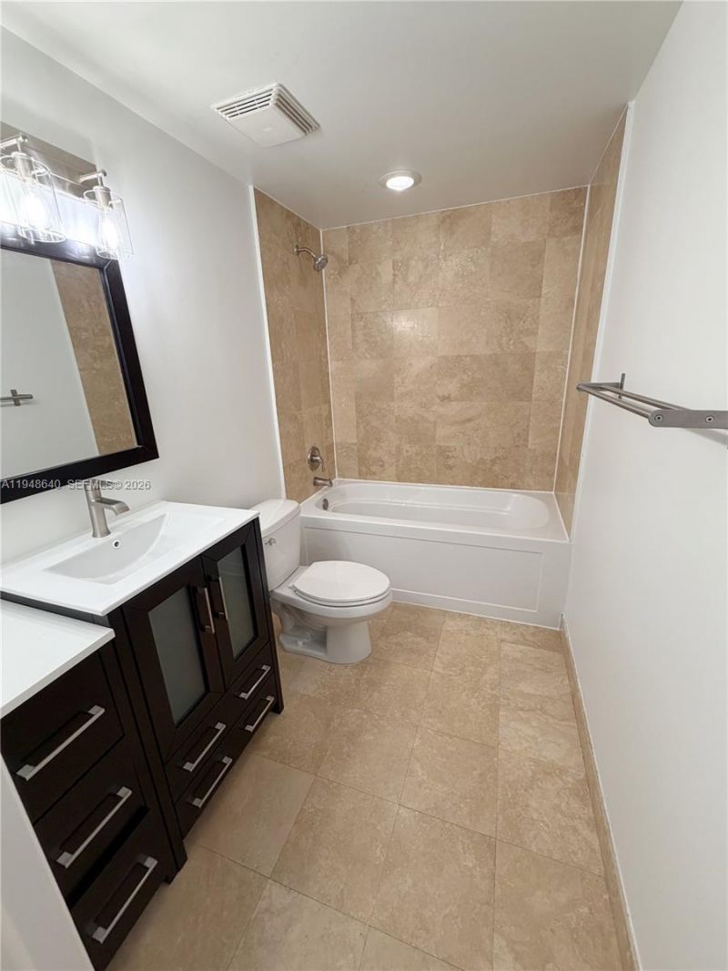 350 S Miami Ave, Unit 702, Miami, FL 33130 Photo