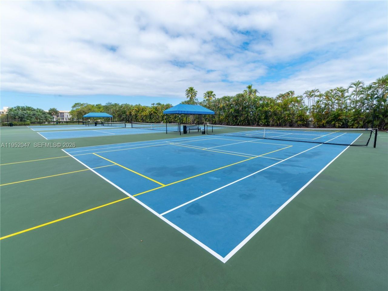 2500 Parkview Dr, Unit 2312, Hallandale Beach, FL 33009 Photo