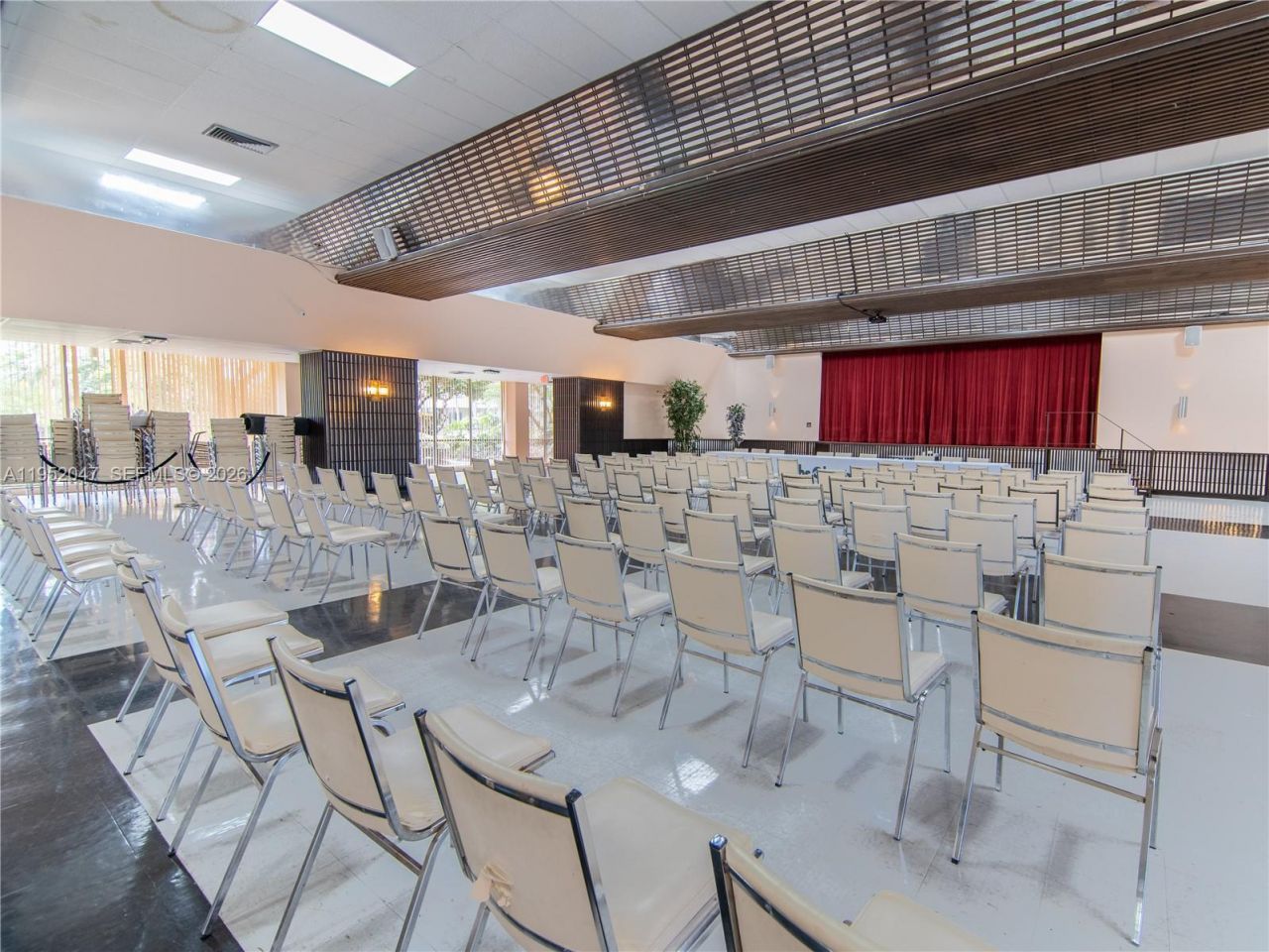 2500 Parkview Dr, Unit 2312, Hallandale Beach, FL 33009 Photo