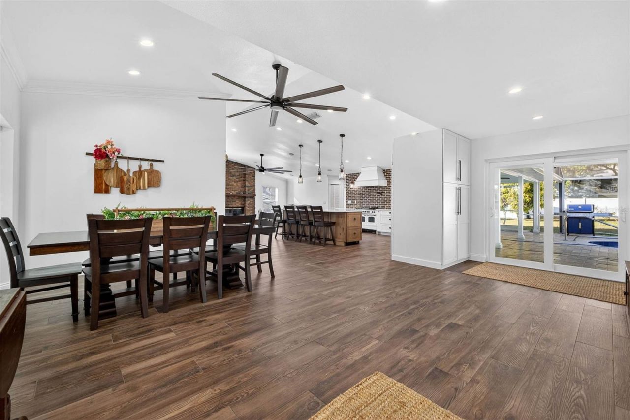 11945 74th Avenue, Seminole, FL 33772 Photo