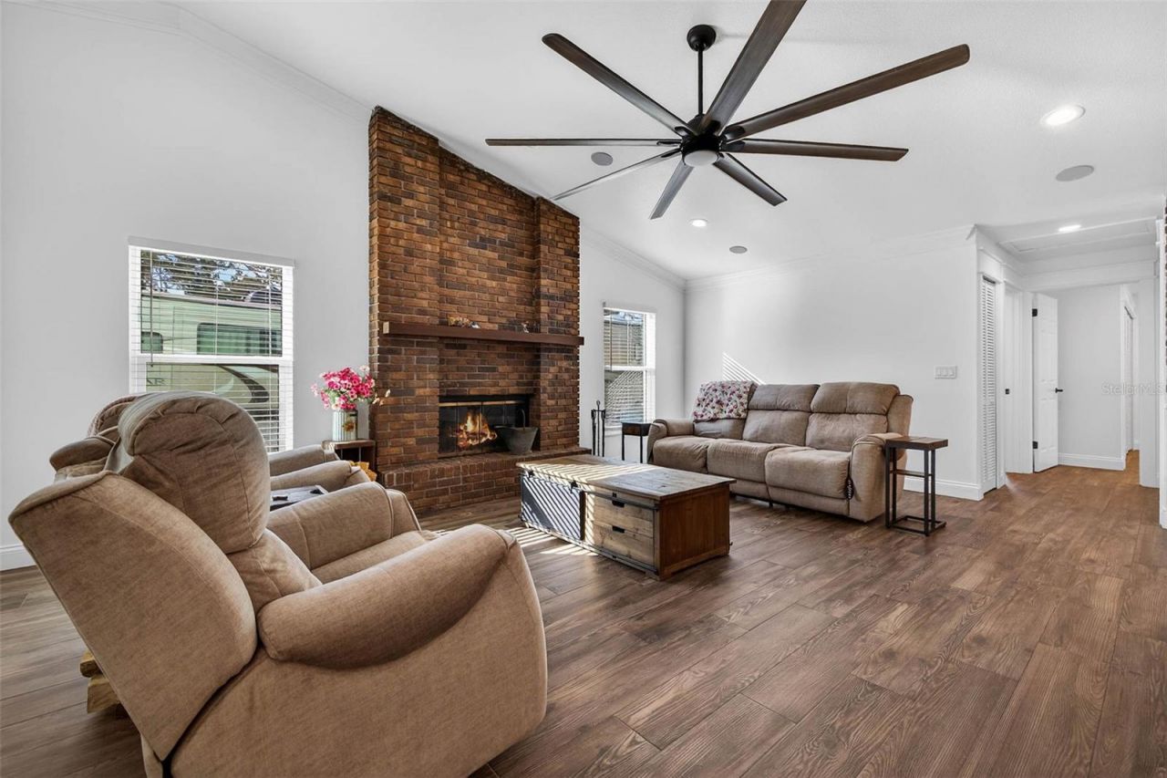 11945 74th Avenue, Seminole, FL 33772 Photo