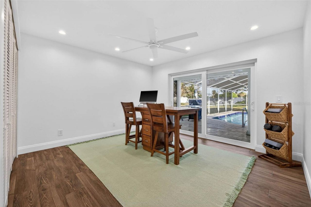 11945 74th Avenue, Seminole, FL 33772 Photo