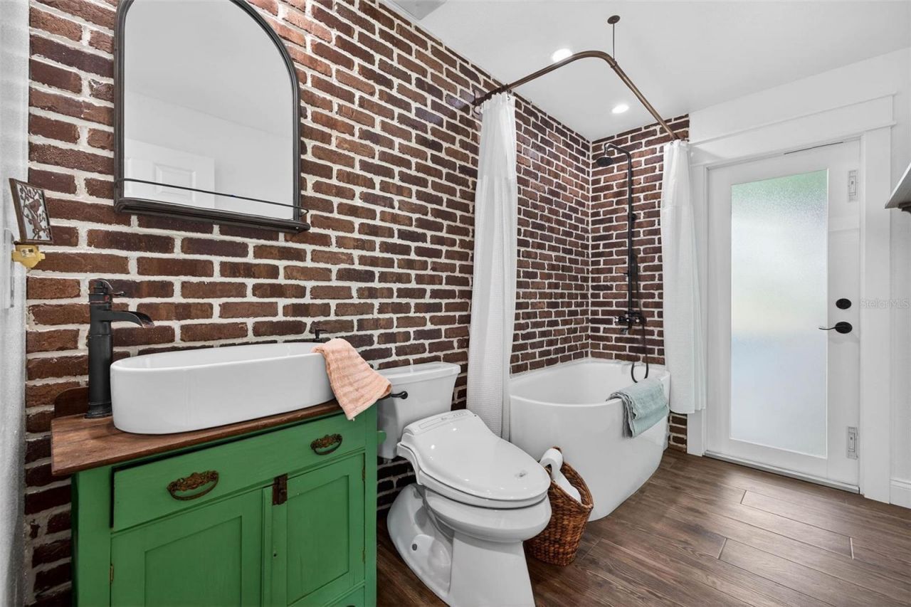 11945 74th Avenue, Seminole, FL 33772 Photo