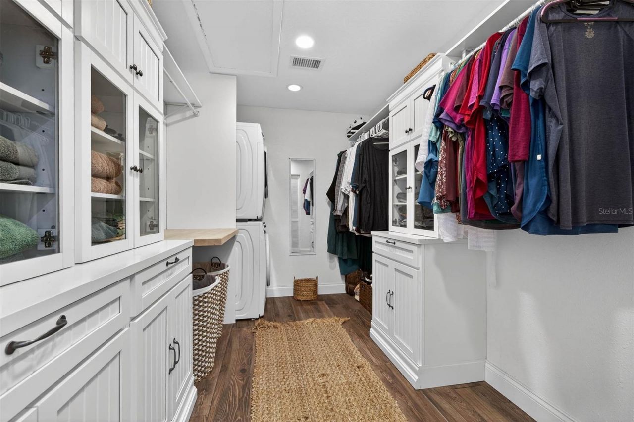 11945 74th Avenue, Seminole, FL 33772 Photo