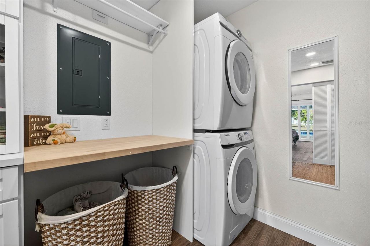 11945 74th Avenue, Seminole, FL 33772 Photo