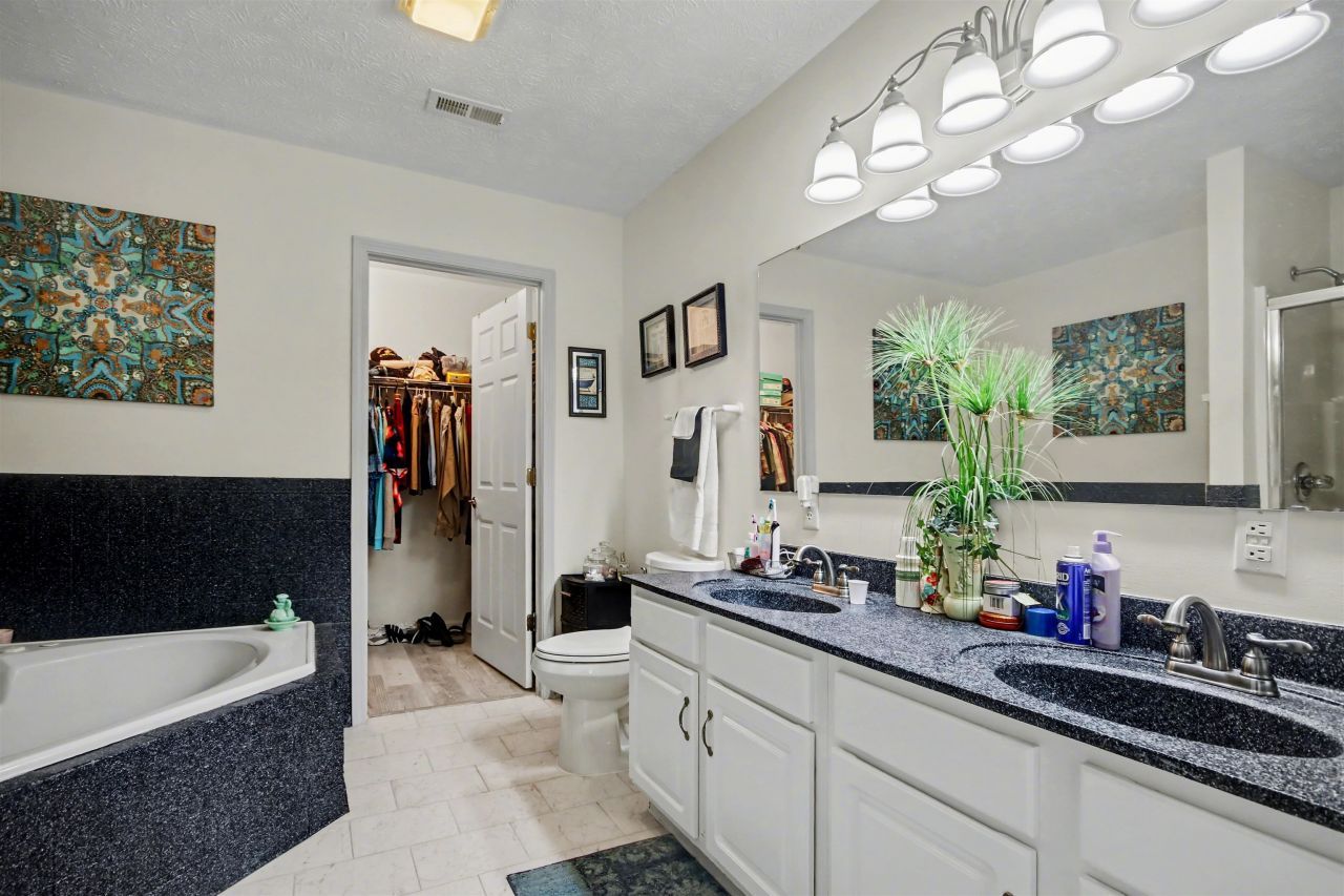 106 Erskine Dr. Photo 22