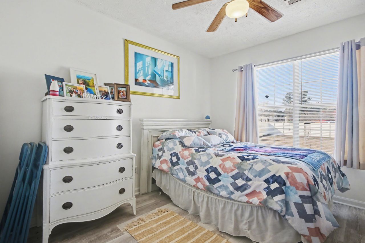 106 Erskine Dr. Photo 29