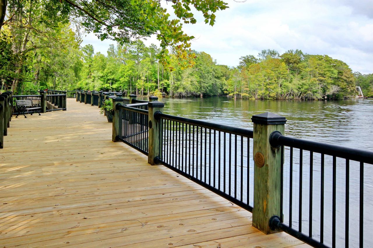 106 Erskine Dr. Photo 39