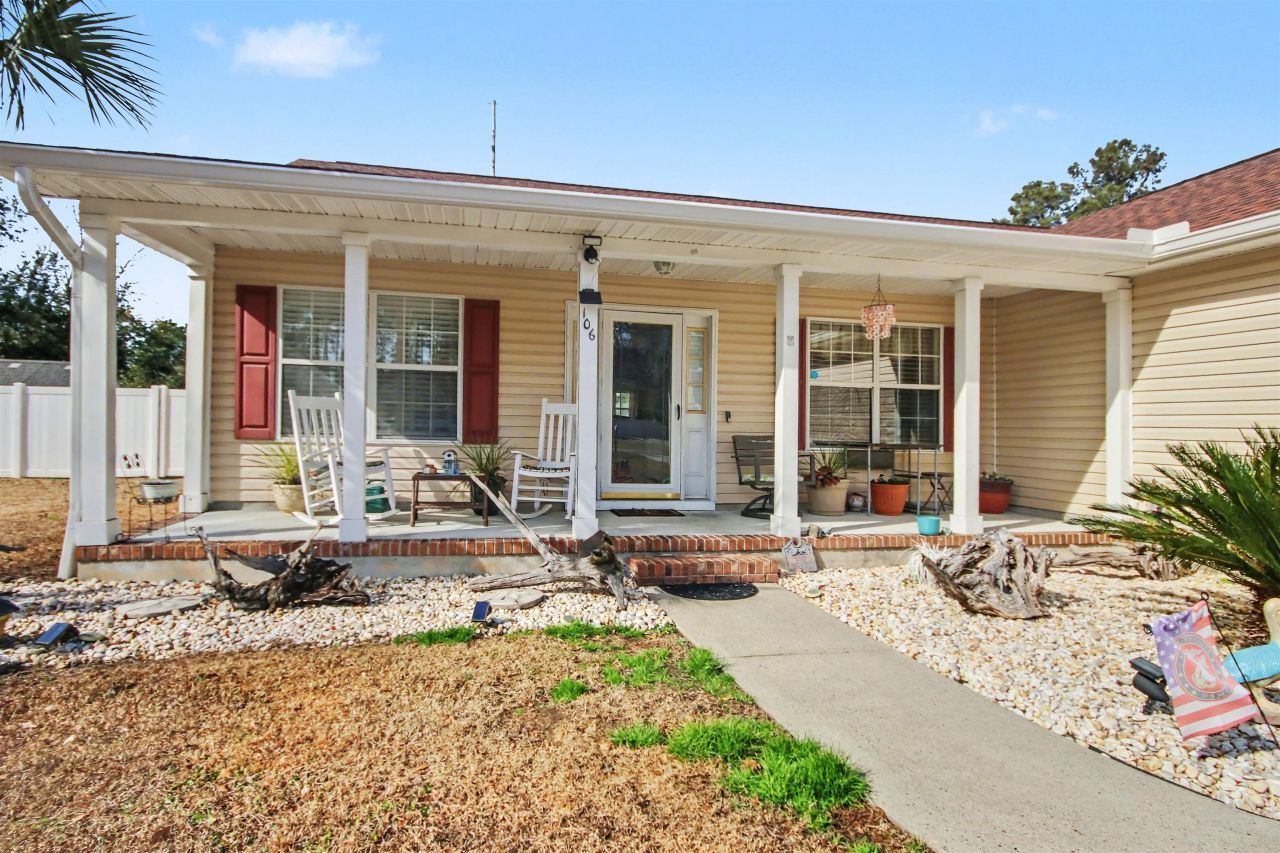 106 Erskine Dr. Photo 5