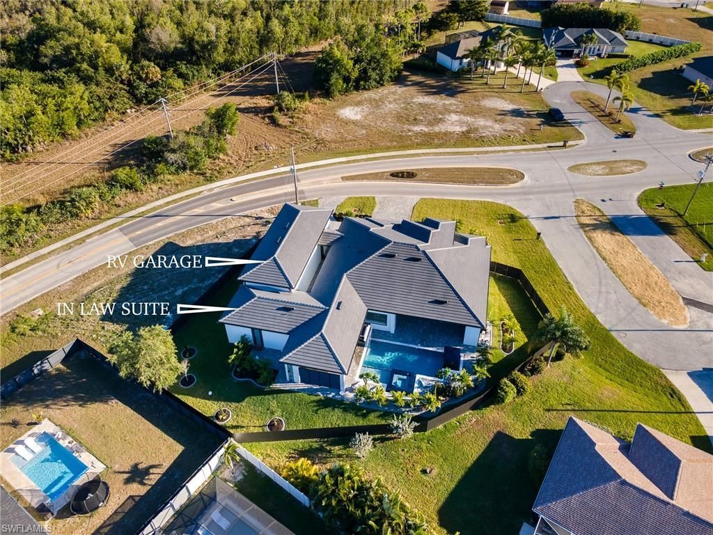 2507 Gleason Pkwy, Cape Coral, FL 33914 Photo