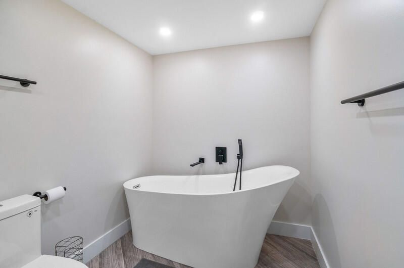 1900 Consulate Place, Unit 406, West Palm Beach, FL 33401 Photo