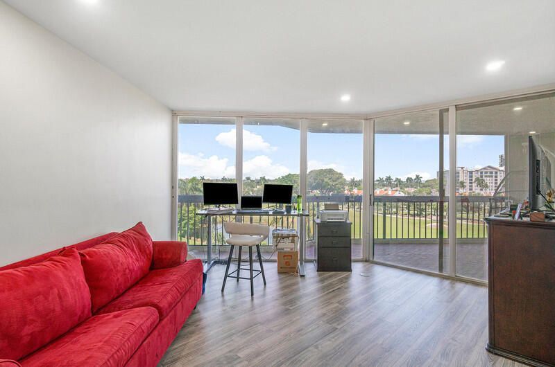 1900 Consulate Place, Unit 406, West Palm Beach, FL 33401 Photo