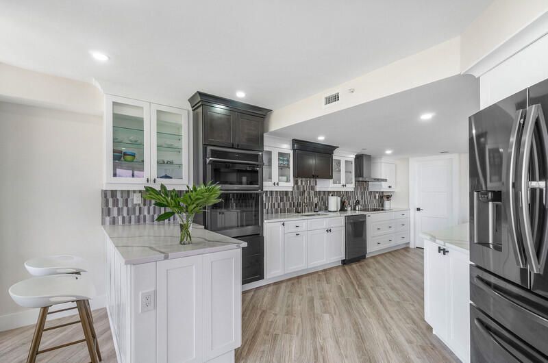 1900 Consulate Place, Unit 406, West Palm Beach, FL 33401 Photo