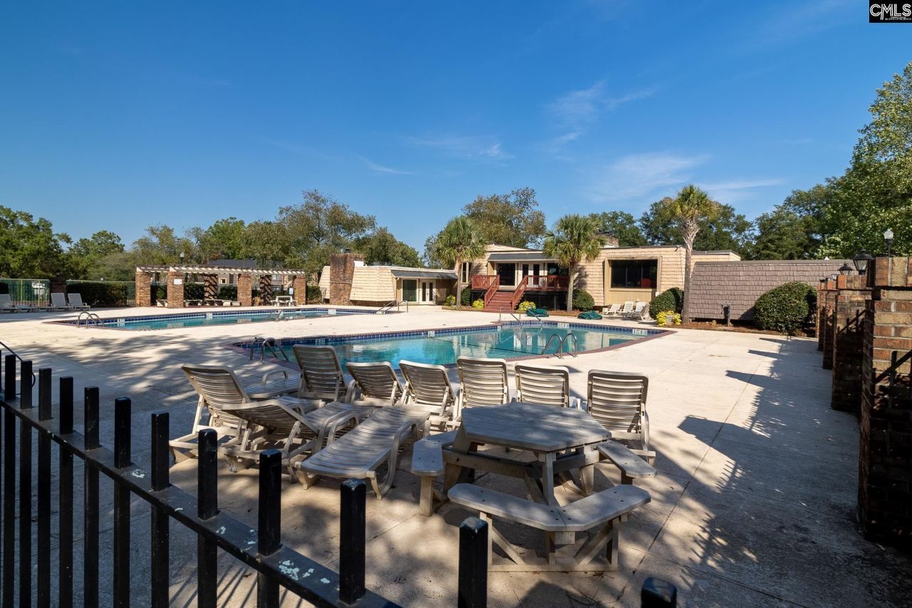 112 Menlo Drive Photo 11