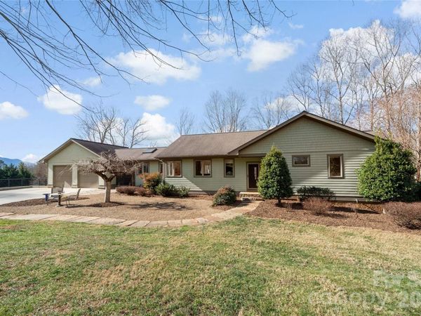 1552 Bear Creek Road, Leicester, NC 28748